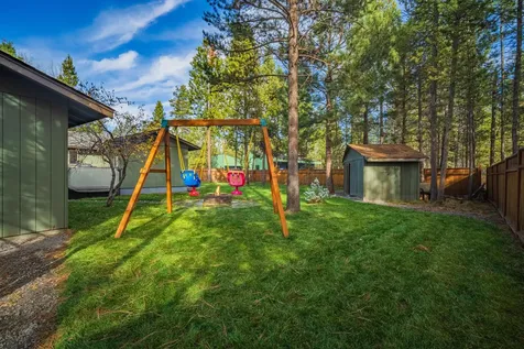 56078 Snow Goose Road Bend OR 97707