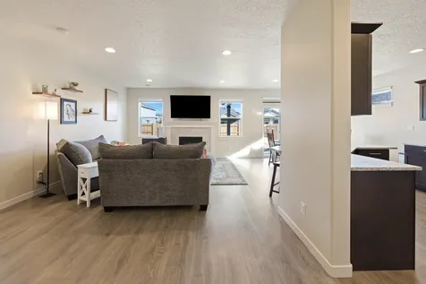 3350 NW 9th Lane Redmond OR 97756