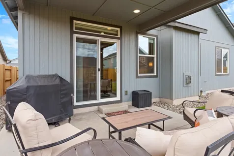 3350 NW 9th Lane Redmond OR 97756
