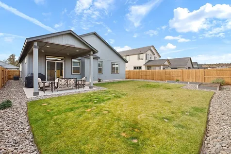 3350 NW 9th Lane Redmond OR 97756