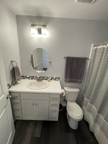 246 Reanna Way Medford OR 97501