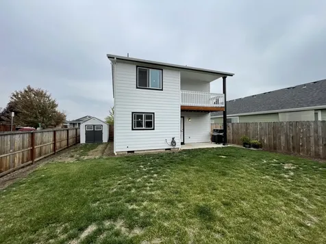 246 Reanna Way Medford OR 97501