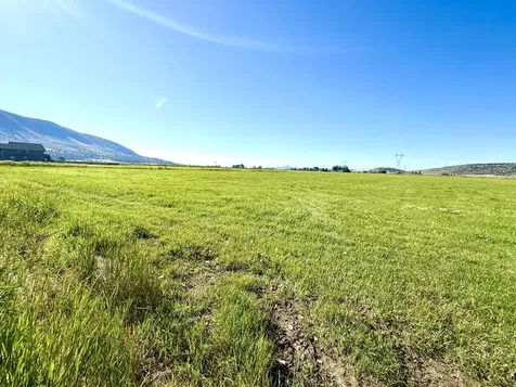 7992 Elliott Road Klamath Falls OR 97603