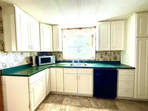 7992 Elliott Road Klamath Falls OR 97603