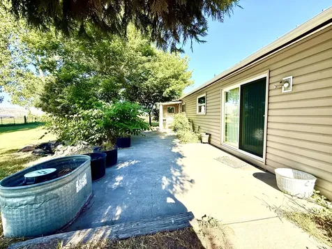 7992 Elliott Road Klamath Falls OR 97603