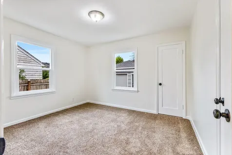 1245 Park Avenue NE Salem OR 97301