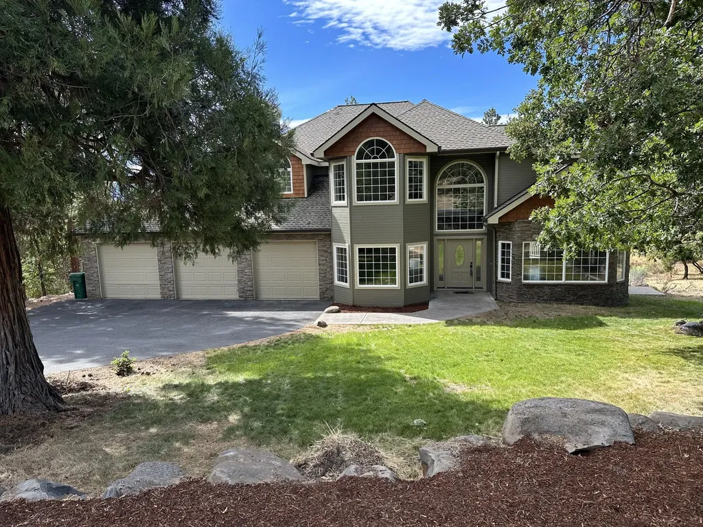 10712 Kestrel Road Klamath Falls OR 97601