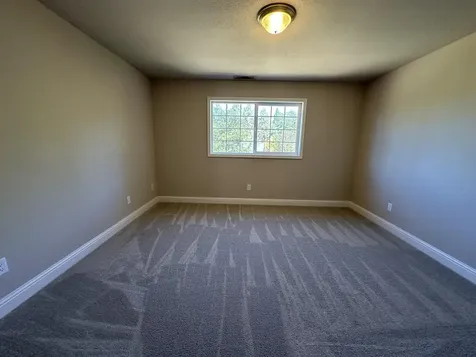 10712 Kestrel Road Klamath Falls OR 97601