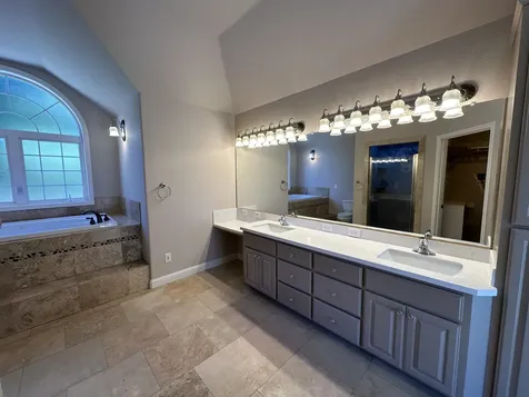 10712 Kestrel Road Klamath Falls OR 97601