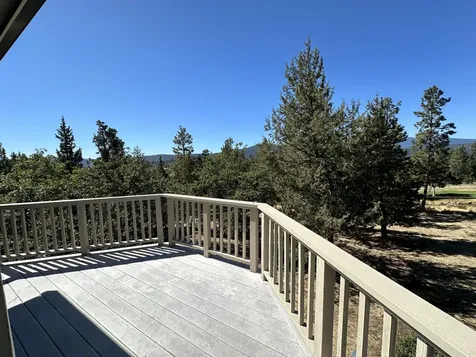 10712 Kestrel Road Klamath Falls OR 97601