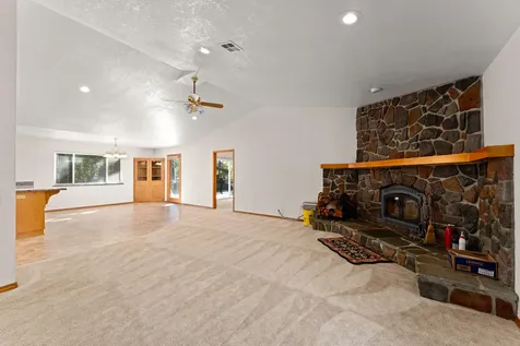 11990 Artlin Road Grants Pass OR 97526