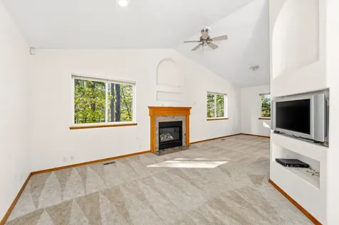 11990 Artlin Road Grants Pass OR 97526