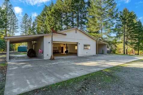 11990 Artlin Road Grants Pass OR 97526