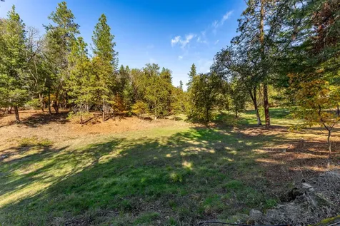 11990 Artlin Road Grants Pass OR 97526