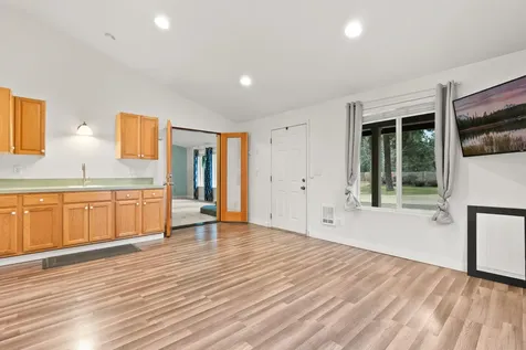 19276 Kiowa Road Bend OR 97702