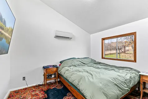 6536 Shadow Glen Drive Eagle Point OR 97524