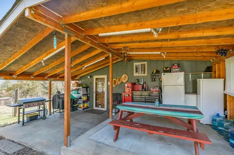 6536 Shadow Glen Drive Eagle Point OR 97524