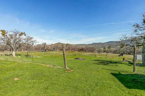 6536 Shadow Glen Drive Eagle Point OR 97524