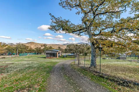 6536 Shadow Glen Drive Eagle Point OR 97524