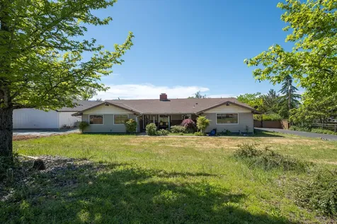 183 NE Scenic Drive Grants Pass OR 97526