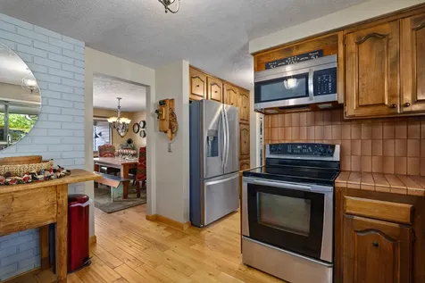 183 NE Scenic Drive Grants Pass OR 97526