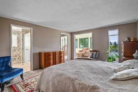 183 NE Scenic Drive Grants Pass OR 97526