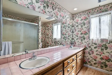 183 NE Scenic Drive Grants Pass OR 97526