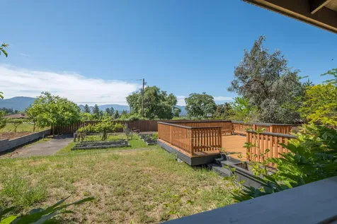 183 NE Scenic Drive Grants Pass OR 97526