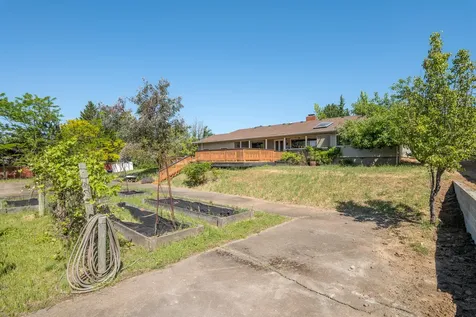 183 NE Scenic Drive Grants Pass OR 97526