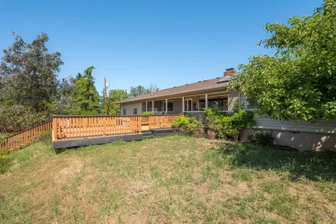 183 NE Scenic Drive Grants Pass OR 97526