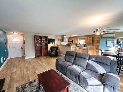 2922 SW Metolius Avenue Redmond OR 97756
