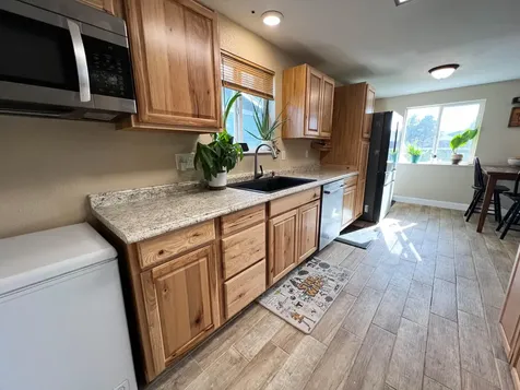 2922 SW Metolius Avenue Redmond OR 97756