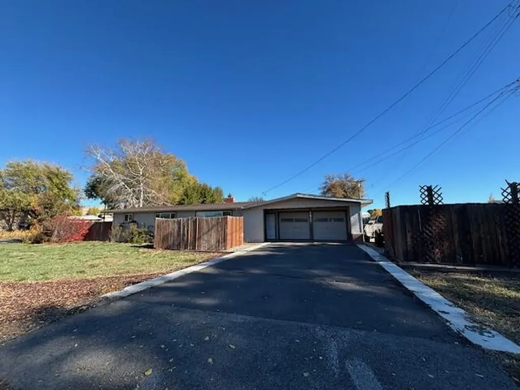 3927 Homedale Road Klamath Falls OR 97603
