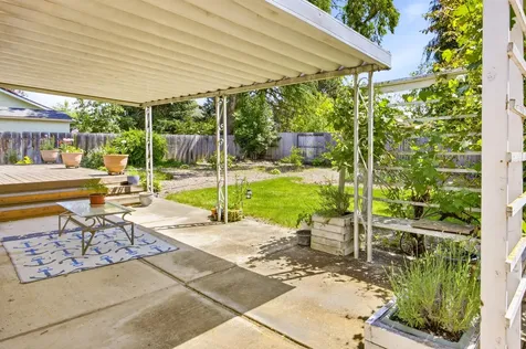 659 Herman Avenue Medford OR 97501