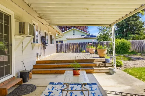 659 Herman Avenue Medford OR 97501