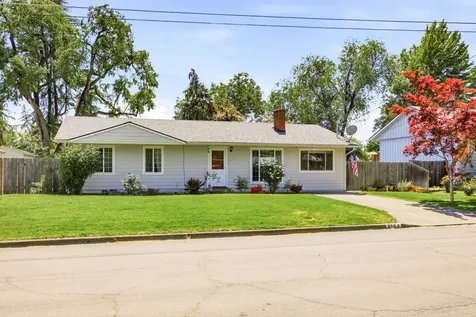 659 Herman Avenue Medford OR 97501