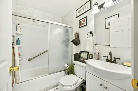 659 Herman Avenue Medford OR 97501