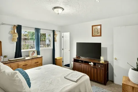 659 Herman Avenue Medford OR 97501
