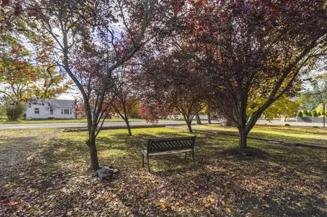 3220 Freeland Road Central Point OR 97502