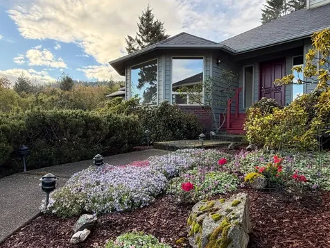 3115 Deer Trail Lane Medford OR 97501