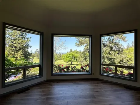 3115 Deer Trail Lane Medford OR 97501