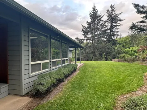 3115 Deer Trail Lane Medford OR 97501