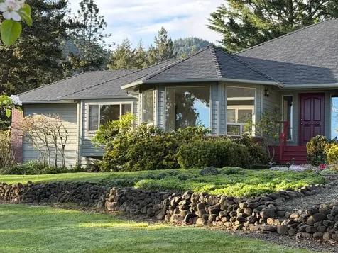 3115 Deer Trail Lane Medford OR 97501