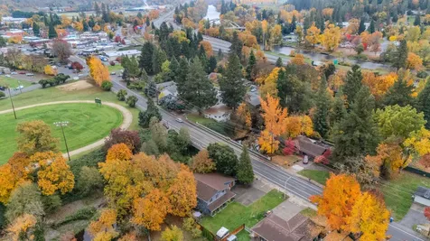 299 Foothill Boulevard Rogue River OR 97537