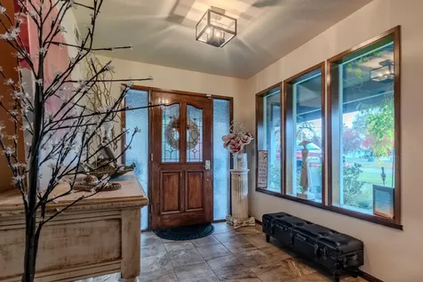 299 Foothill Boulevard Rogue River OR 97537