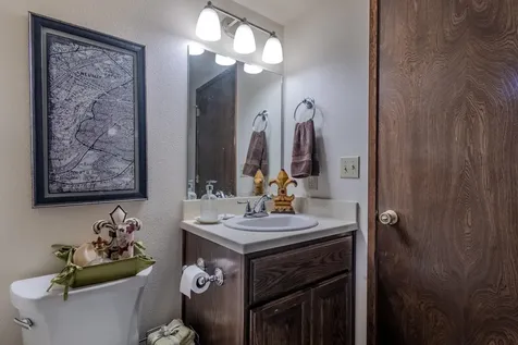 299 Foothill Boulevard Rogue River OR 97537