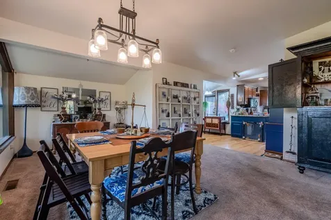 299 Foothill Boulevard Rogue River OR 97537