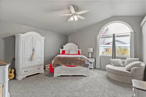 1061 Rainwood Lane Grants Pass OR 97527