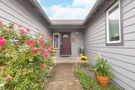 1061 Rainwood Lane Grants Pass OR 97527