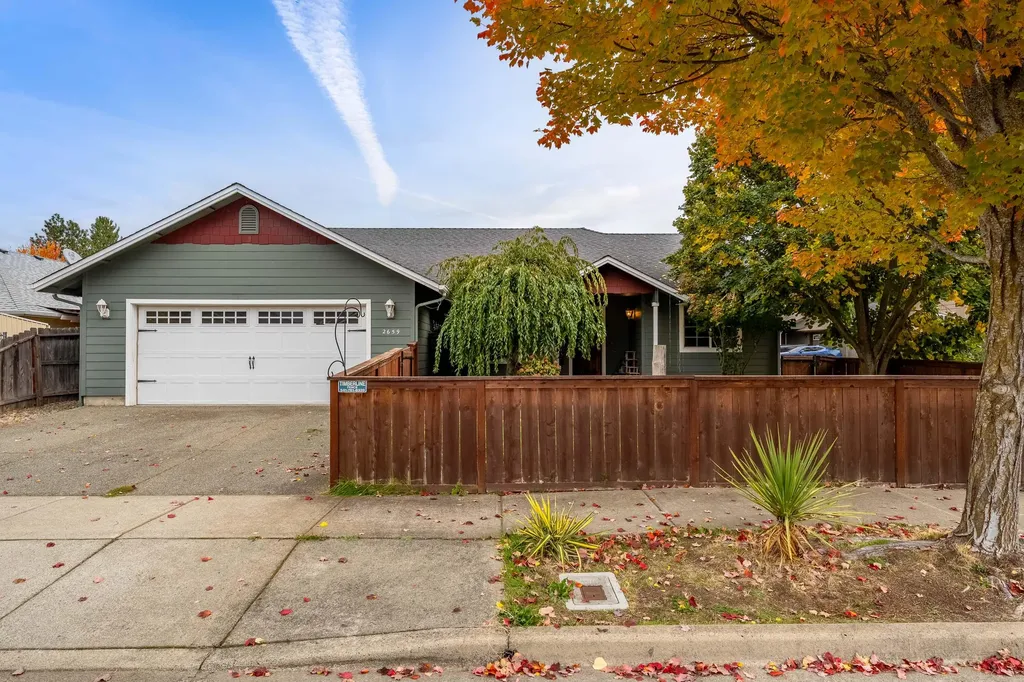 2659 Esther Lane Grants Pass OR 97527